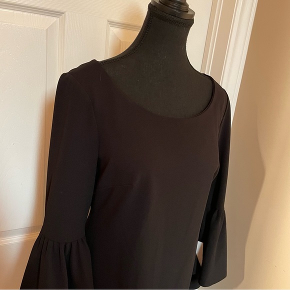 Calvin Klein dress - Picture 3 of 15